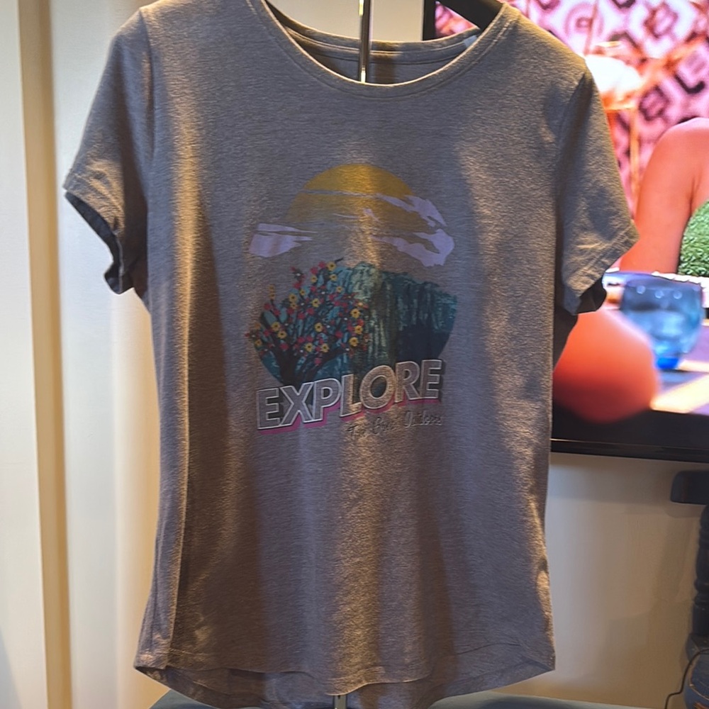 Sonoma Gray Explore Graphic Tee - Short Sleeve